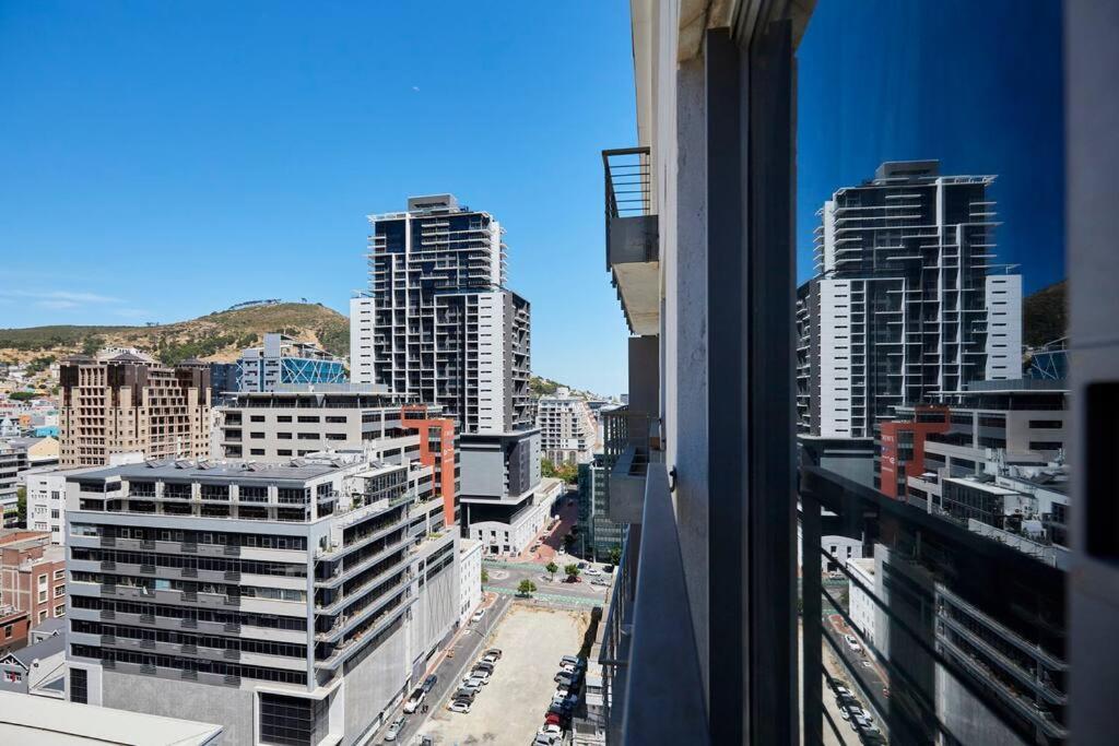 Apartment Icon Centre - No Load Shedding! *
